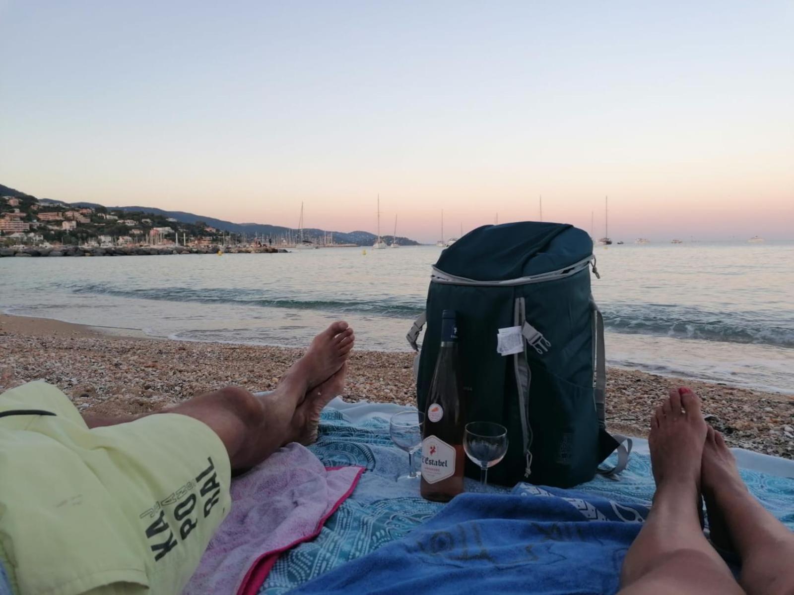 Studio Avec Coin Nuit, 100 M De La Mer Le Lavandou Ngoại thất bức ảnh